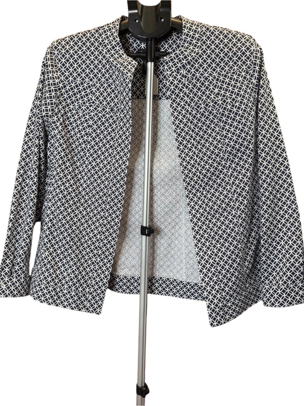 Attyre Black & White Geometric Open-Front Blazer